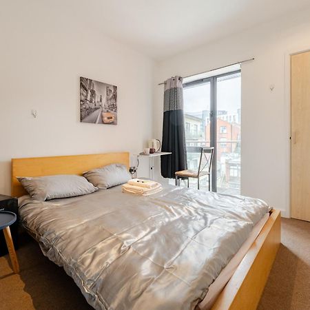 Room In Cardiff City Center - Swiftstay מראה חיצוני תמונה