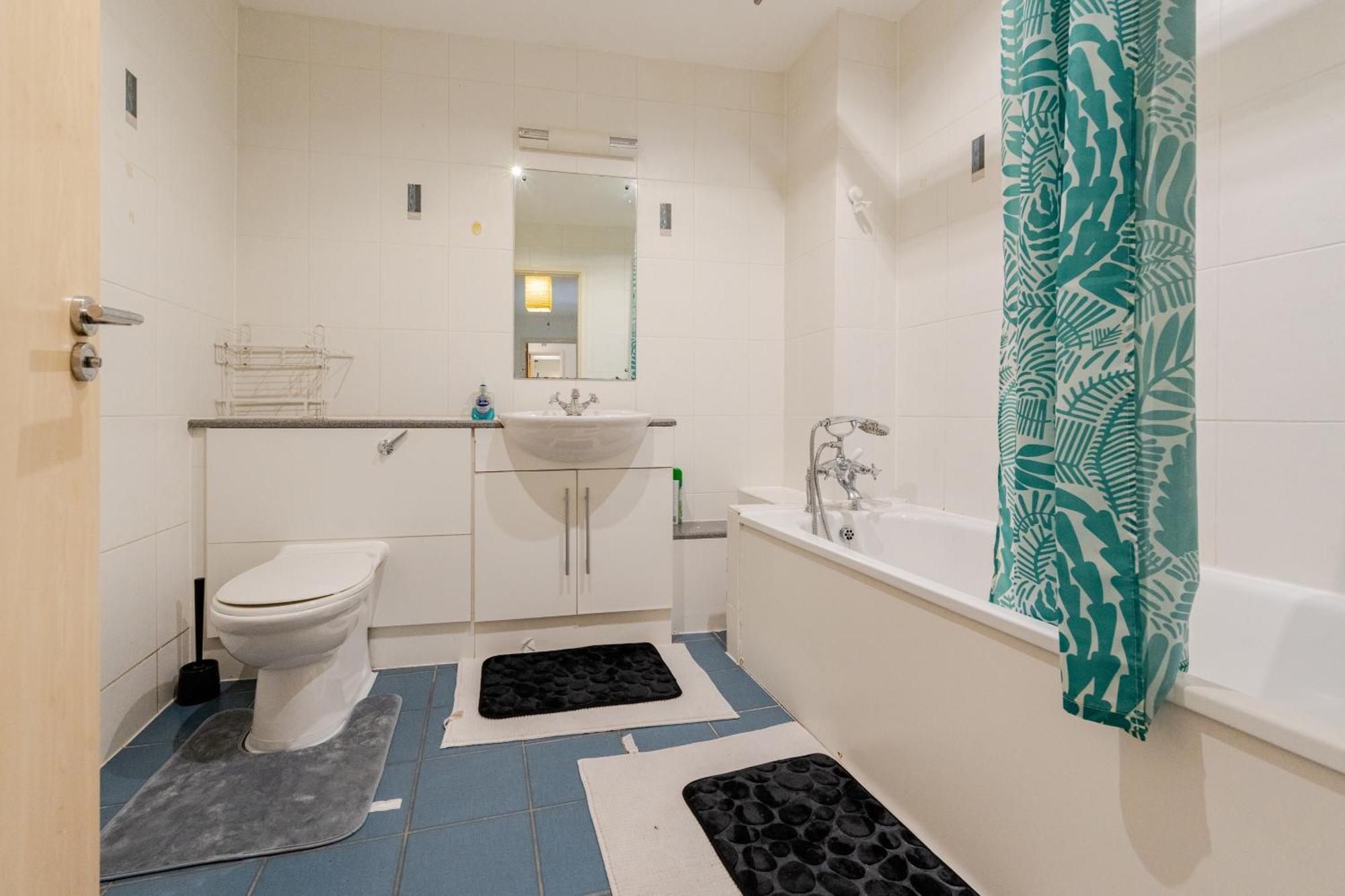 Room In Cardiff City Center - Swiftstay מראה חיצוני תמונה